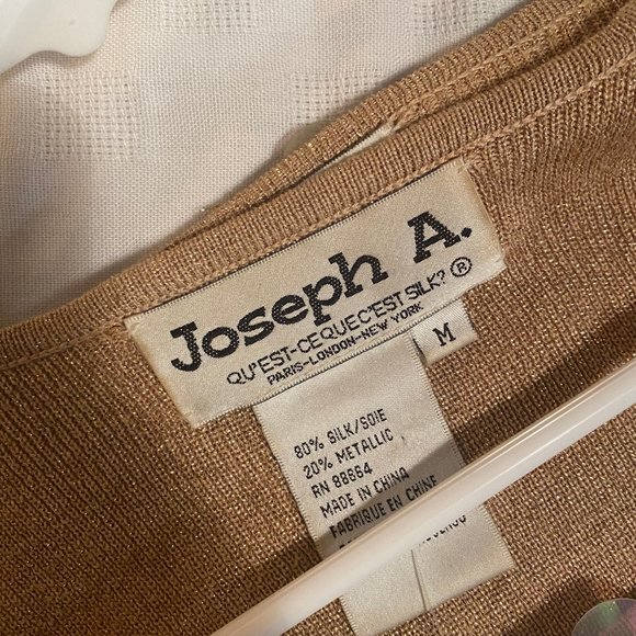 Sequined Cardigan and Tank Top Set - Picture 3 of 4